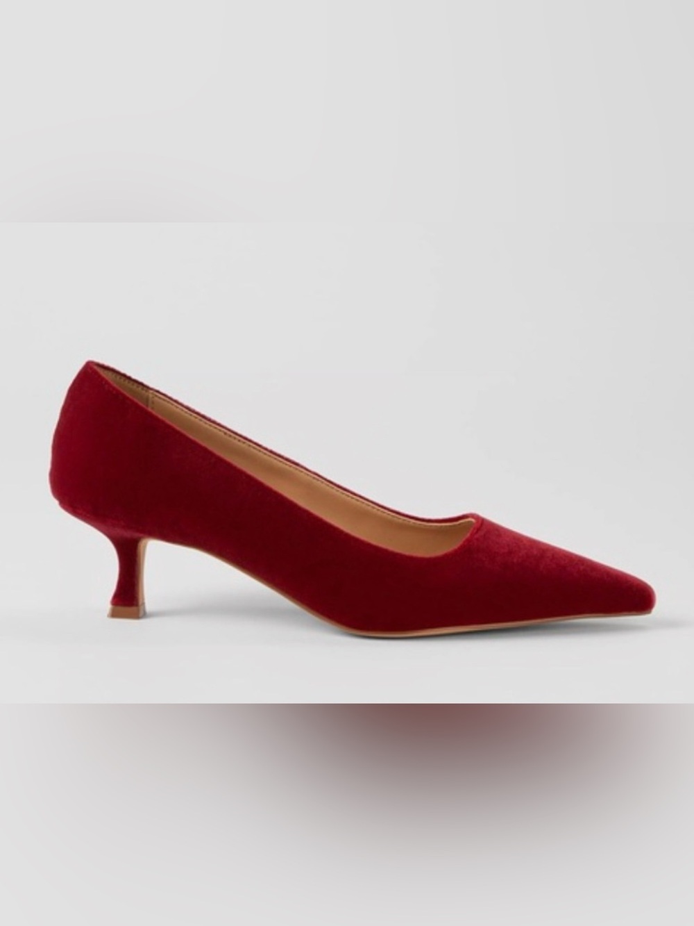 NEW ANN TAYLOR RED VELVET KITTEN HEEL PUMPS HEELS SHOES SZ 6.5
